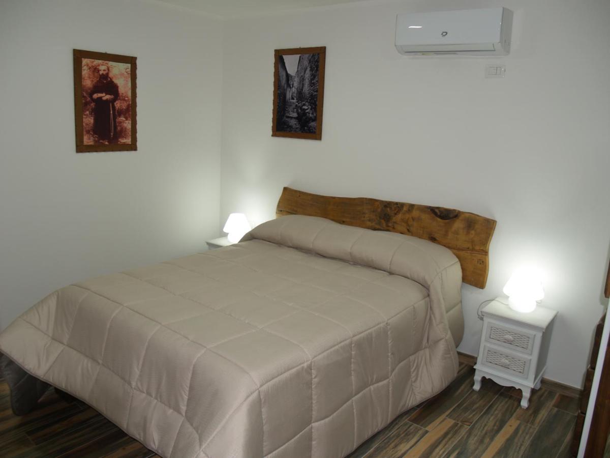 Dimora Forgione B&B - П'єтрельчина Екстер'єр фото