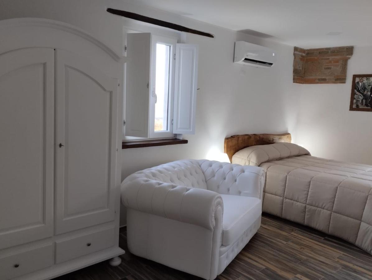 Dimora Forgione B&B - П'єтрельчина Екстер'єр фото