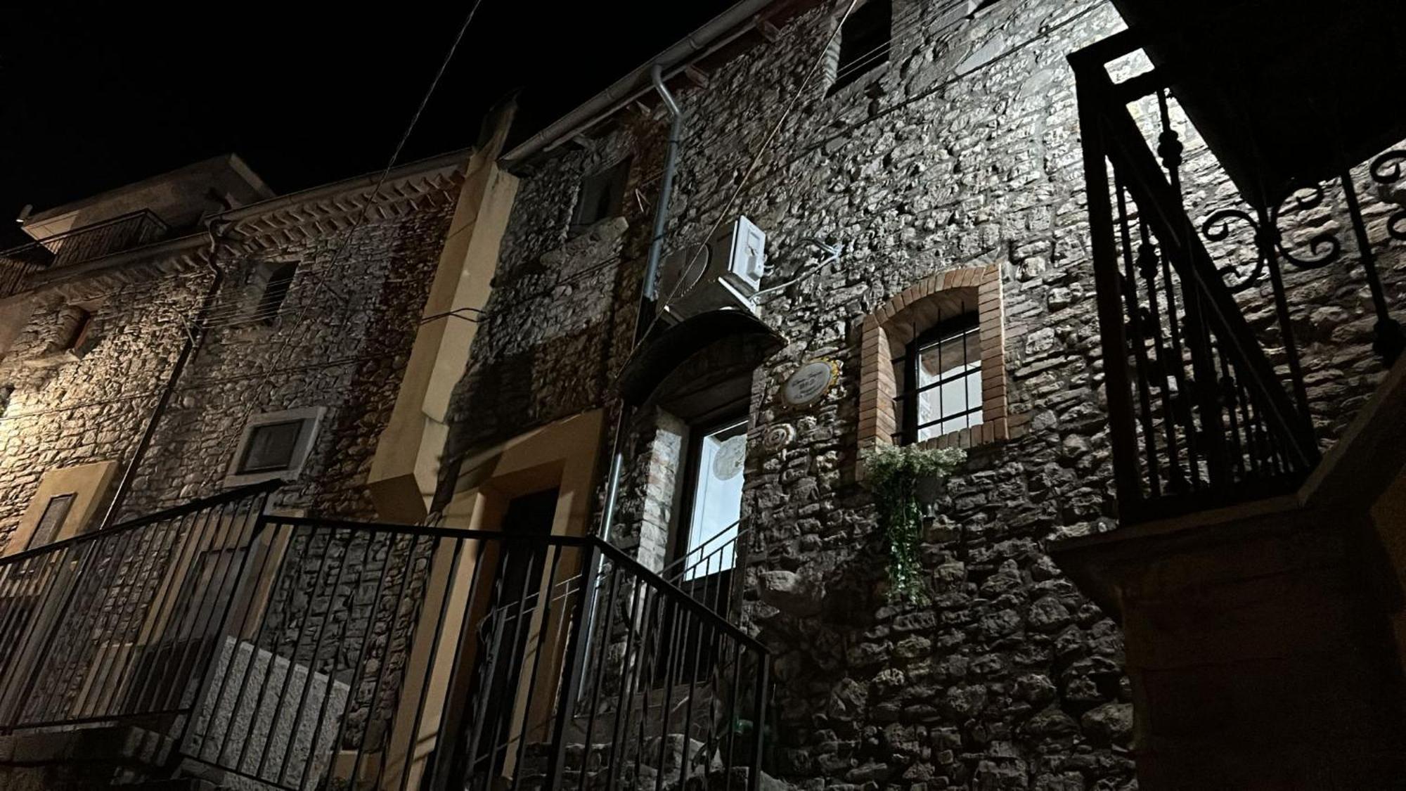 Dimora Forgione B&B - П'єтрельчина Екстер'єр фото