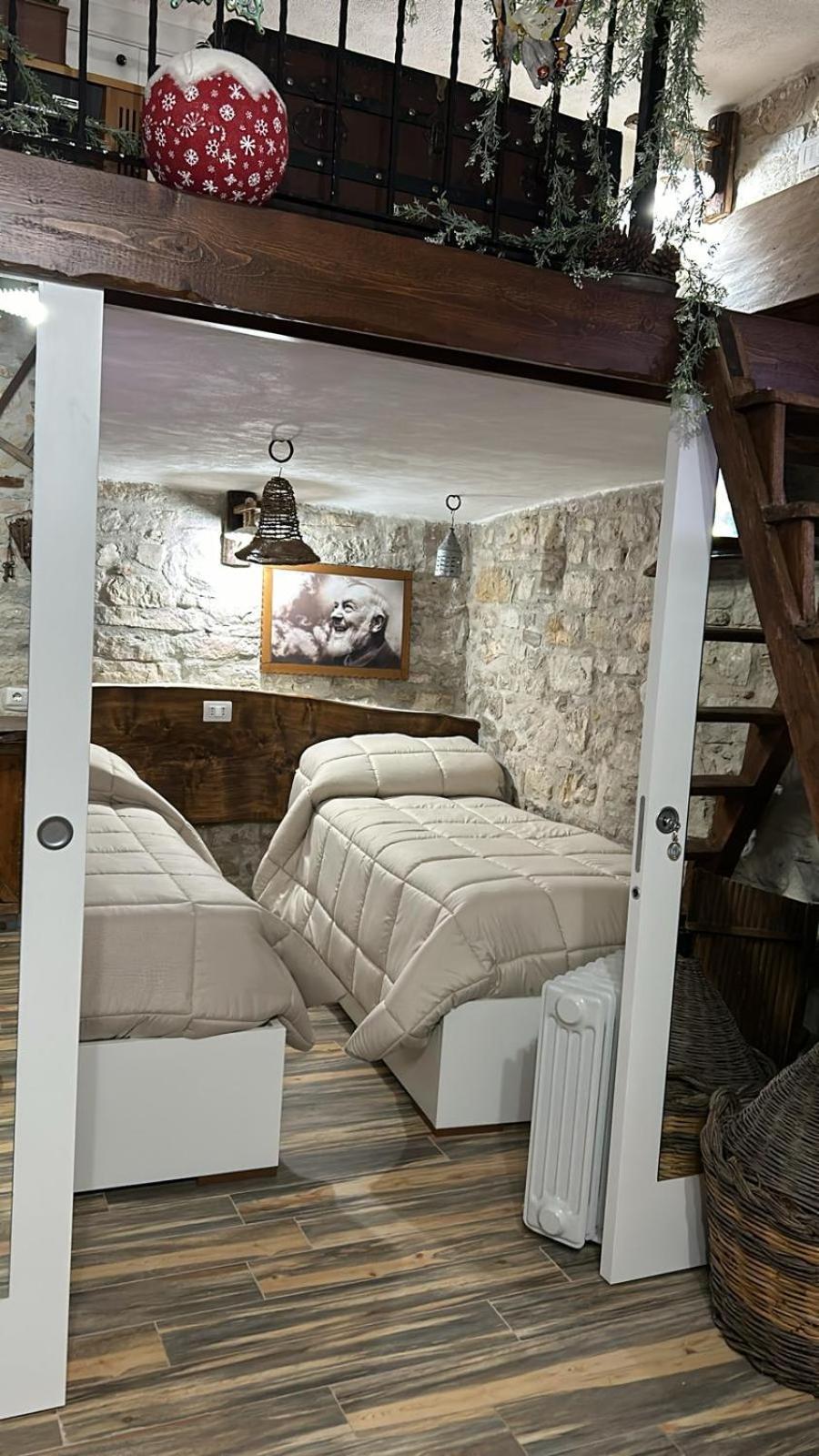 Dimora Forgione B&B - П'єтрельчина Екстер'єр фото