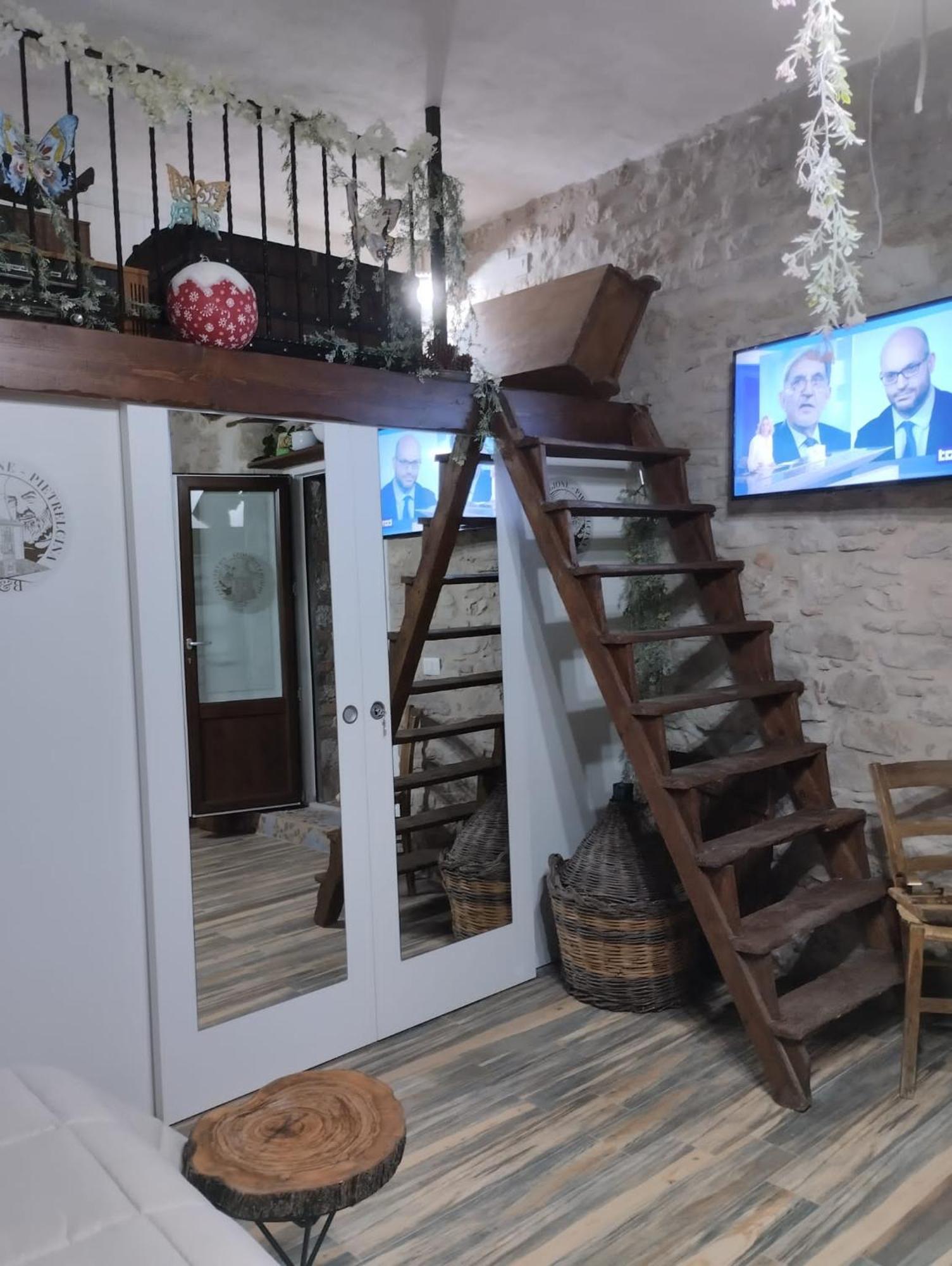Dimora Forgione B&B - П'єтрельчина Екстер'єр фото