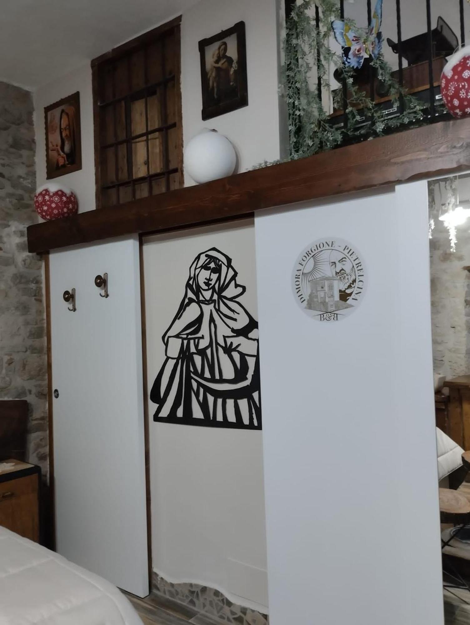 Dimora Forgione B&B - П'єтрельчина Екстер'єр фото