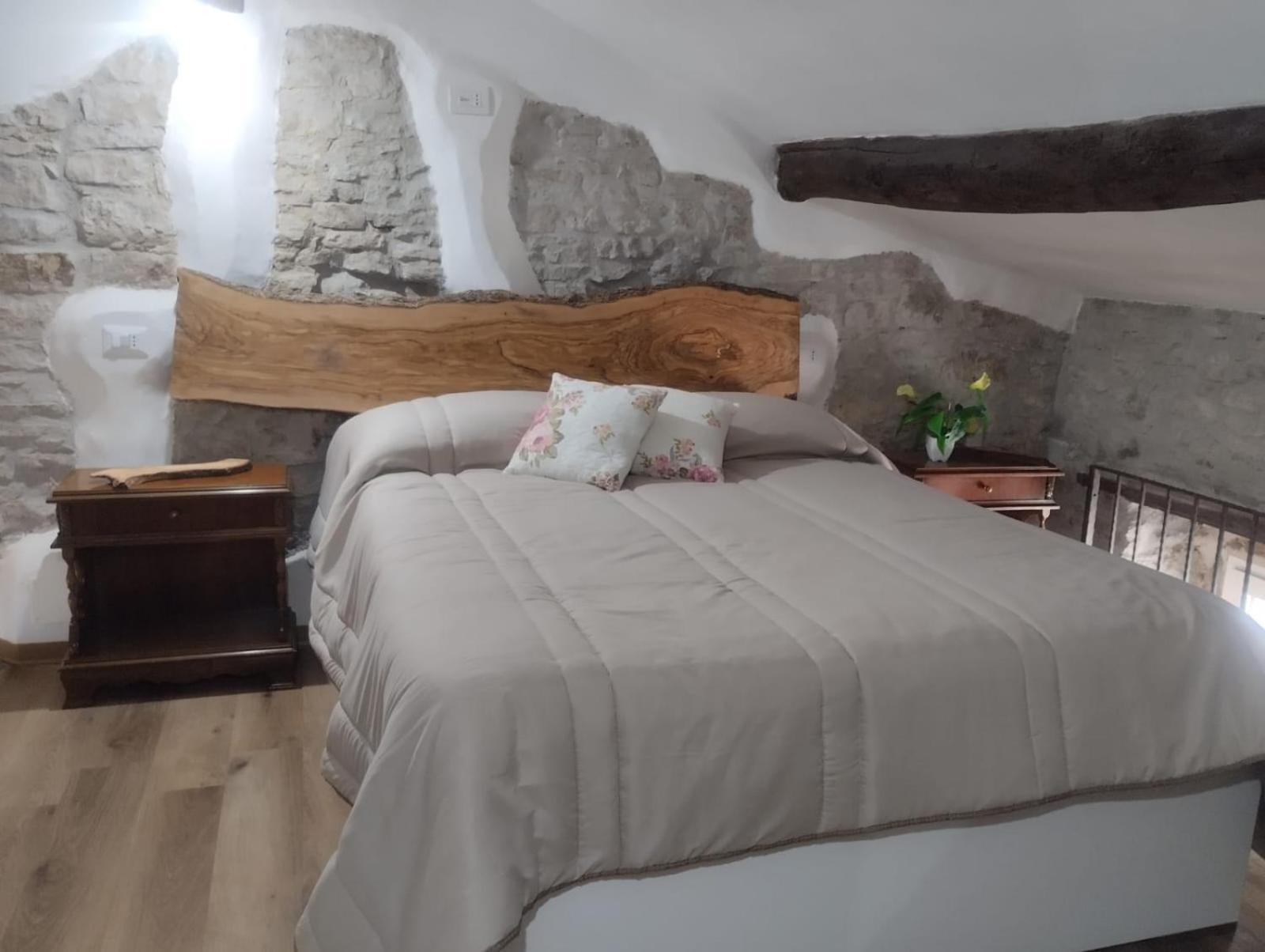 Dimora Forgione B&B - П'єтрельчина Екстер'єр фото