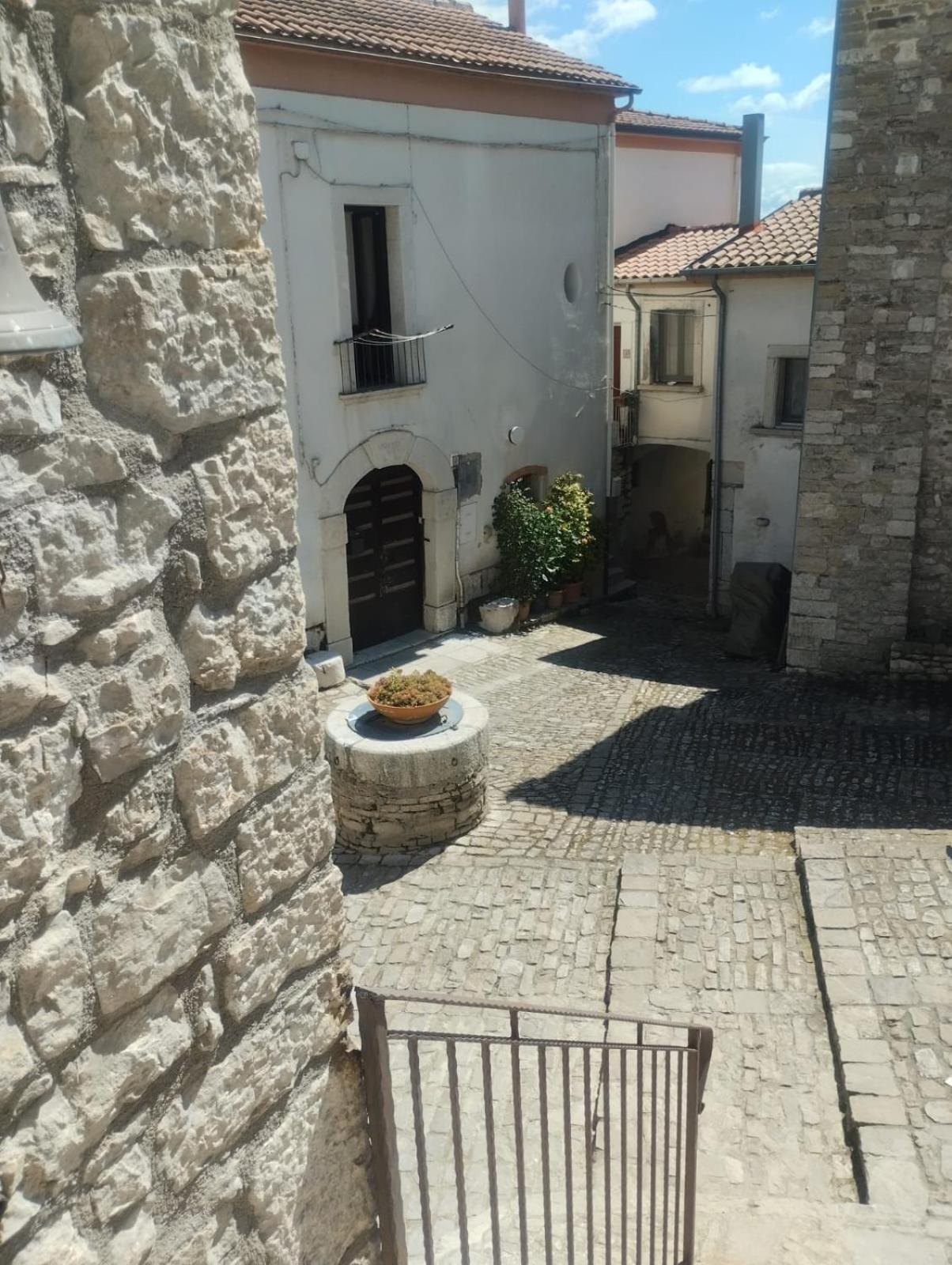 Dimora Forgione B&B - П'єтрельчина Екстер'єр фото