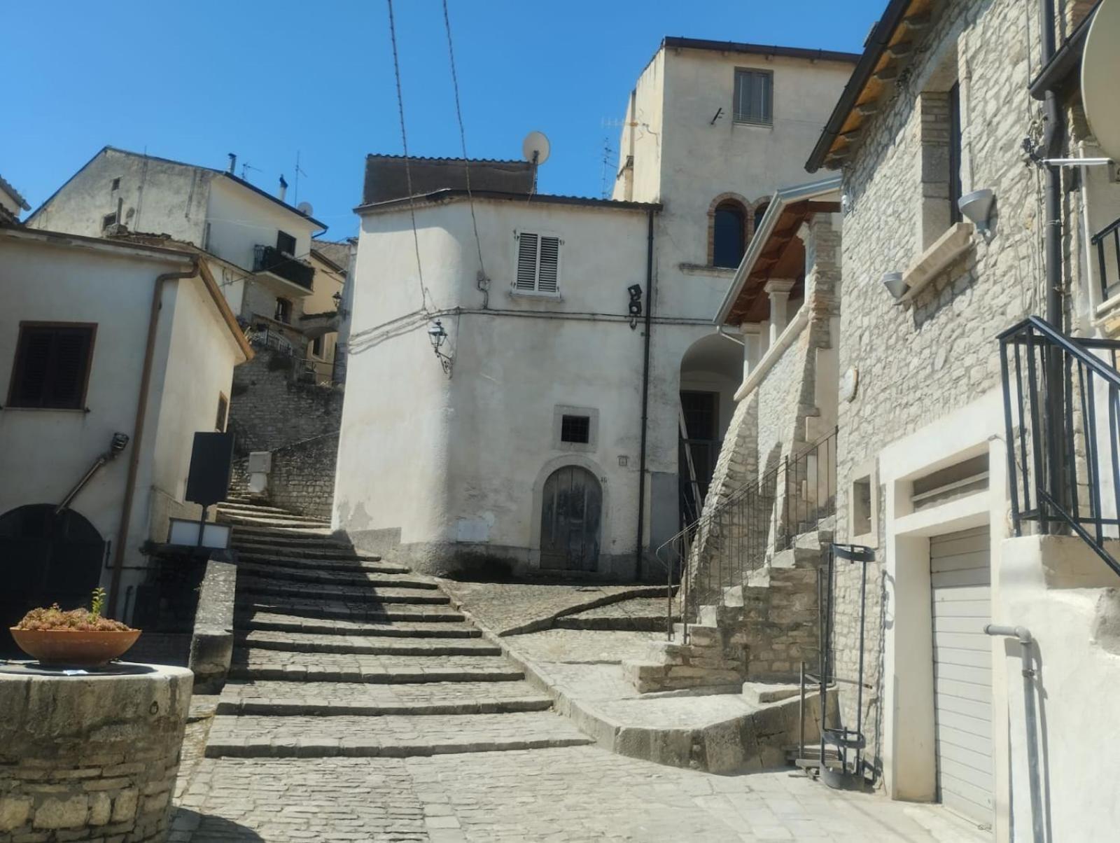 Dimora Forgione B&B - П'єтрельчина Екстер'єр фото