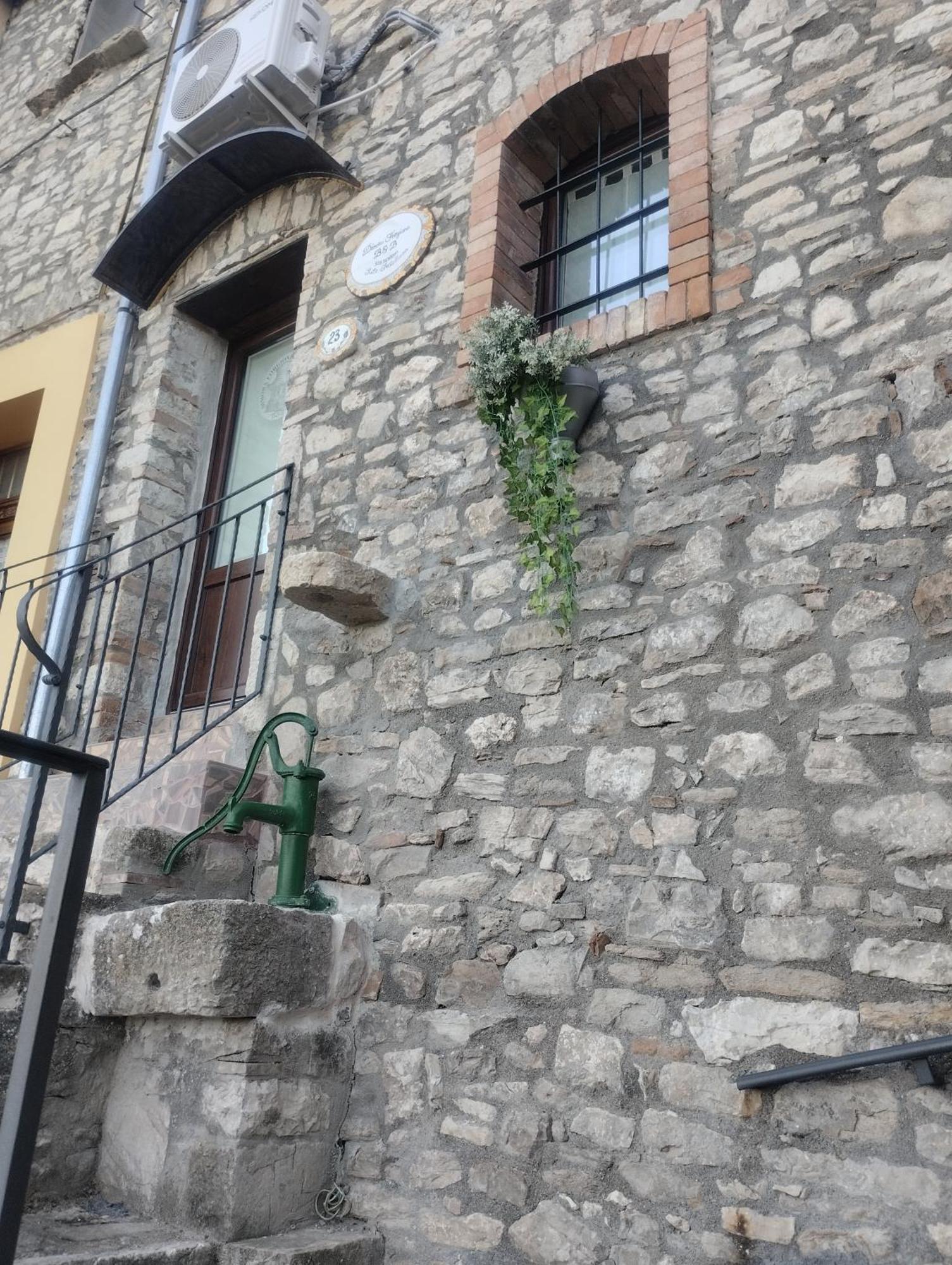 Dimora Forgione B&B - П'єтрельчина Екстер'єр фото