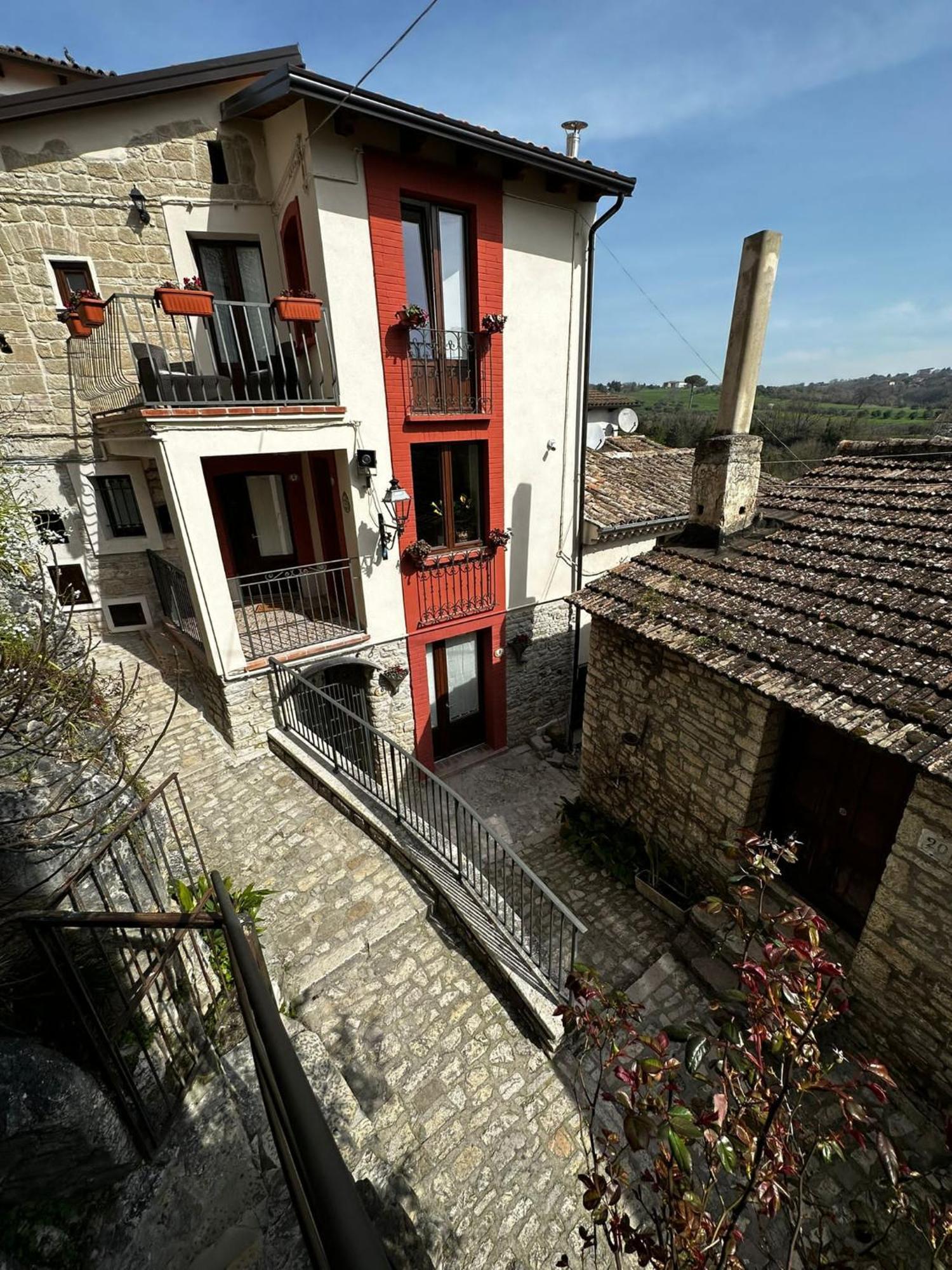 Dimora Forgione B&B - П'єтрельчина Екстер'єр фото