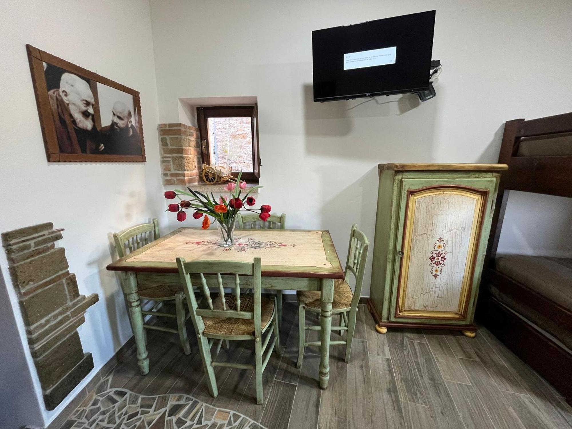Dimora Forgione B&B - П'єтрельчина Екстер'єр фото