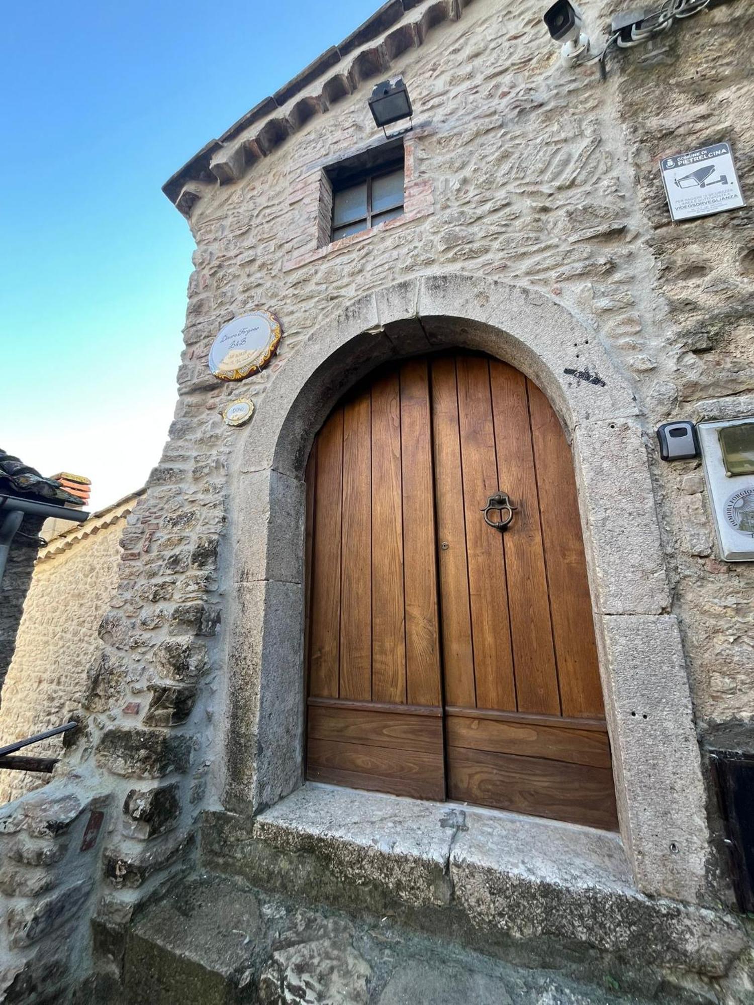Dimora Forgione B&B - П'єтрельчина Екстер'єр фото